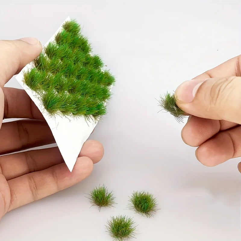 32-Pack Static Grass Tufts for Model Scenery